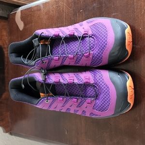 Ladies Salomon Synapse Running Shoes